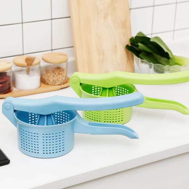 Lanela Kitchen Tools Vegetable Press Crusher Squeezing Dumpling Pie Filling Tools Food Water Squeezer Cooking Handheld Dehydrator Kitchen Accessories